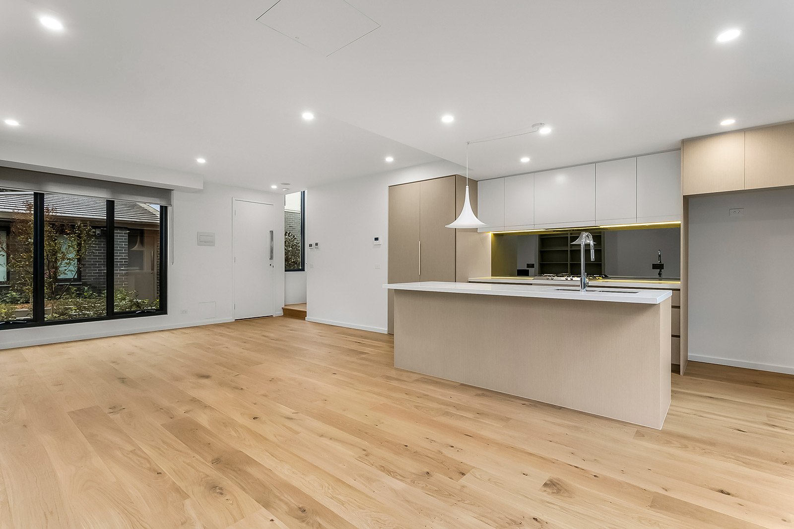 Property Gallery Thumbnail 2