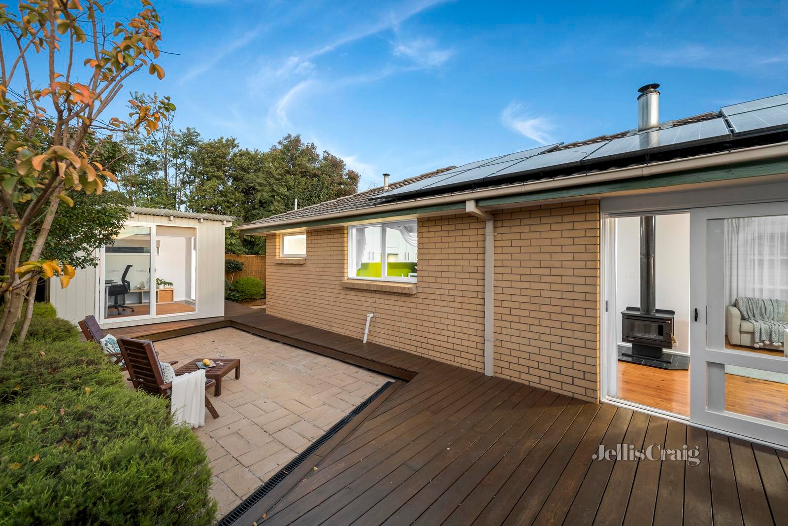 7/7 City Road, Ringwood image 12
