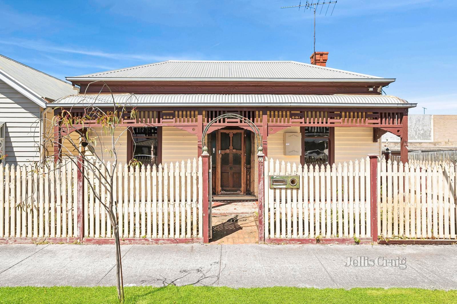 77 Clarendon Street, Newtown image 1