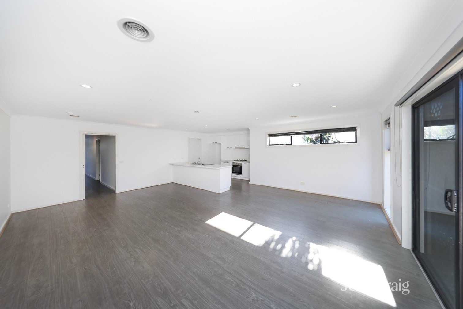 77 Fitzroy Street, Altona&nbsp;Meadows image 5