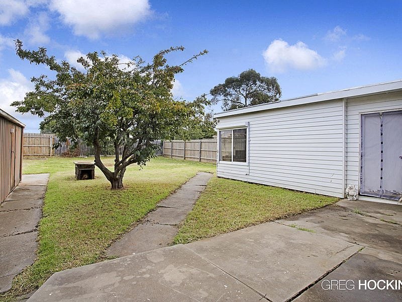 77 Grieve Parade, Altona image 12