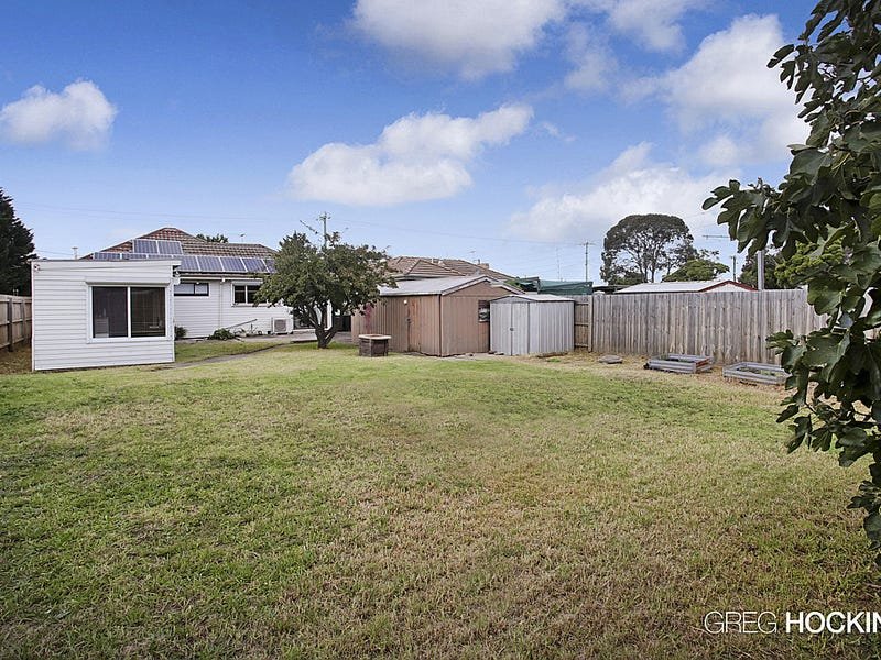 77 Grieve Parade, Altona image 14