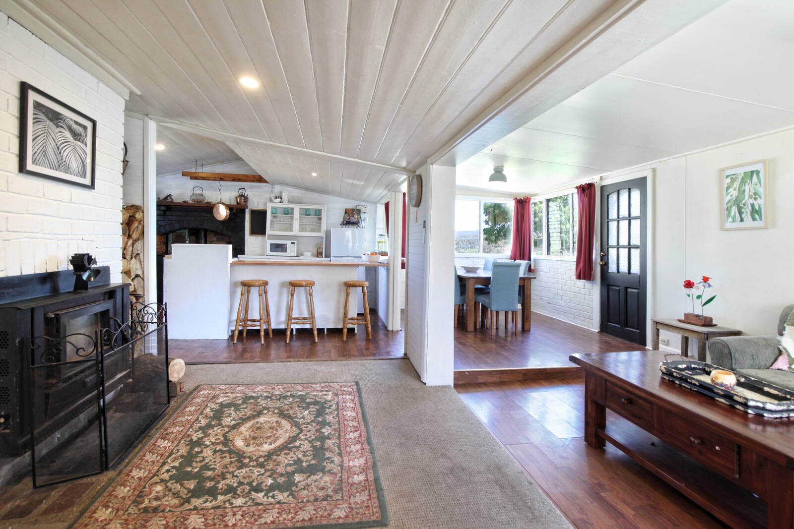 Property Gallery Thumbnail 3