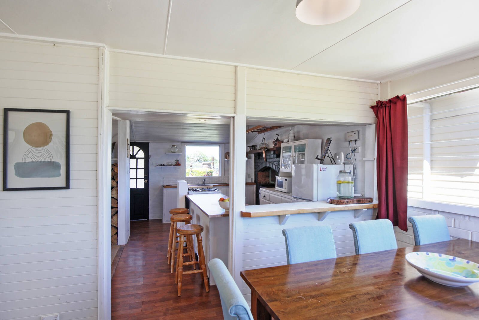 Property Gallery Thumbnail 6