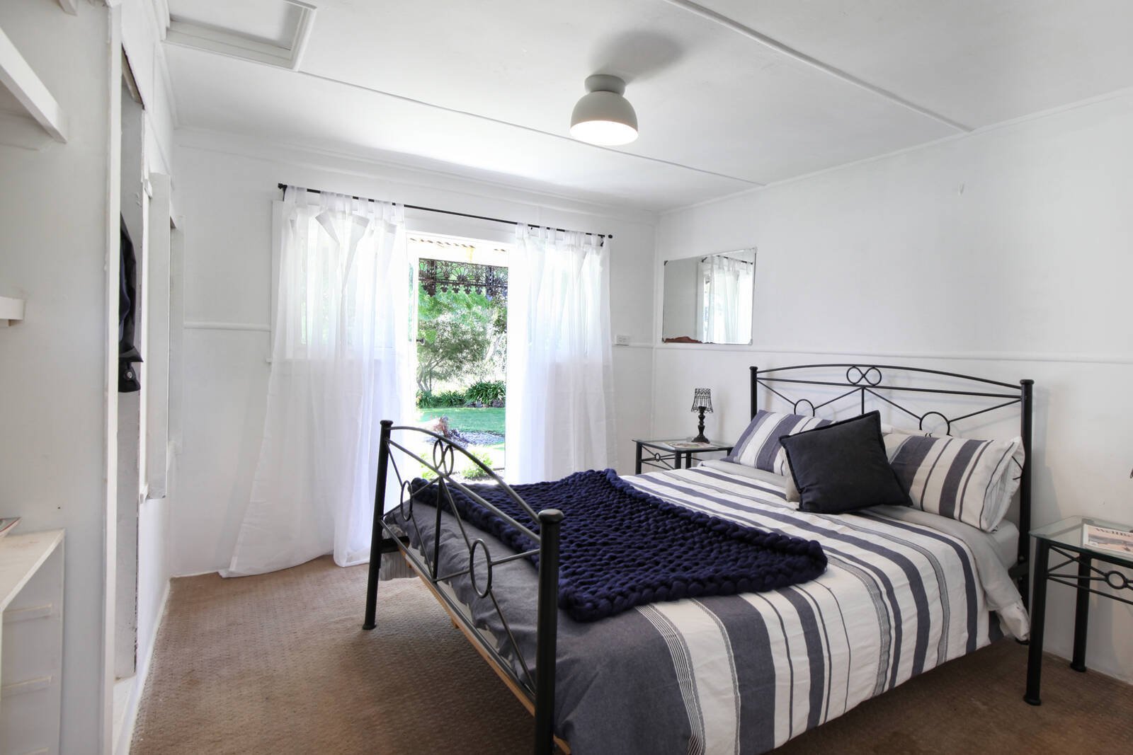 Property Gallery Thumbnail 9