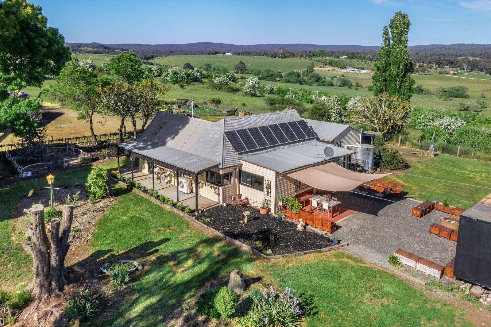Property Gallery Thumbnail 19