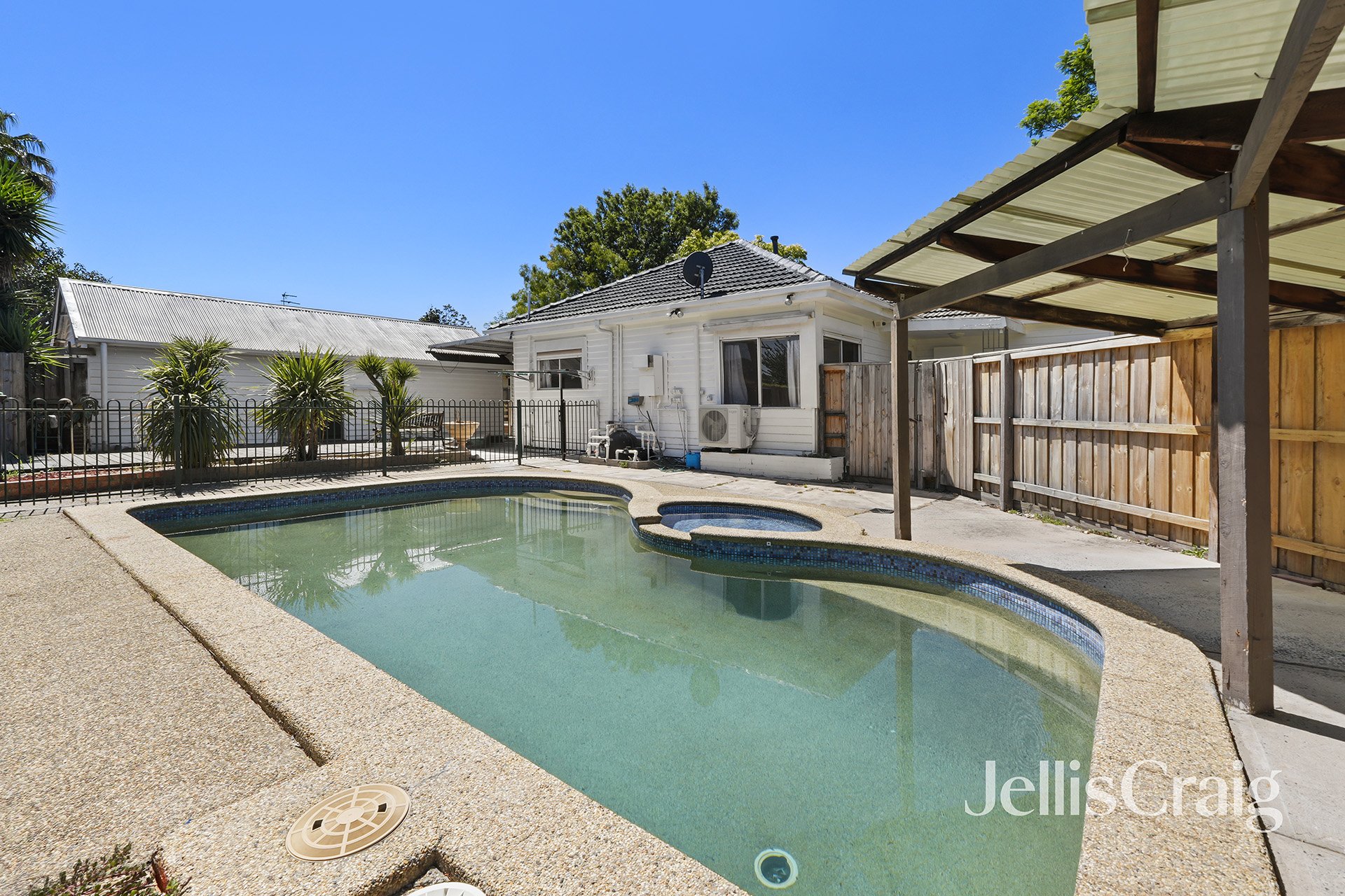 77 Kingston Road, Heatherton image 1