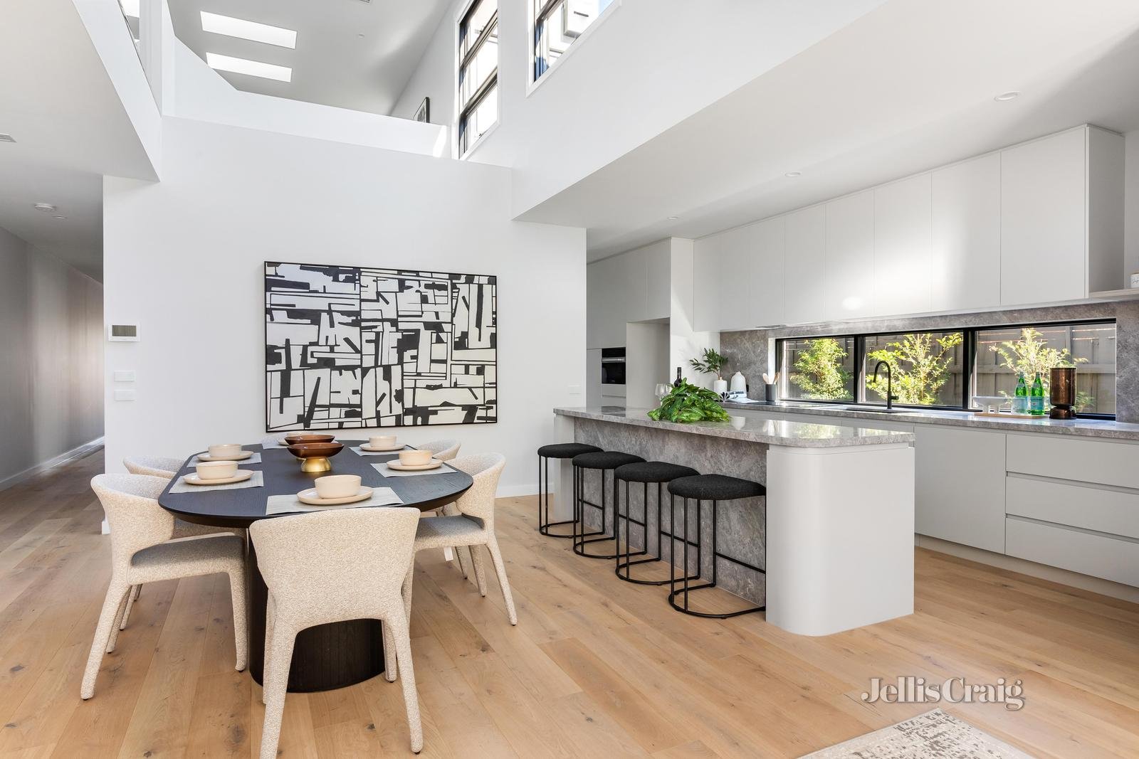 77 Latrobe Street, Bulleen image 7