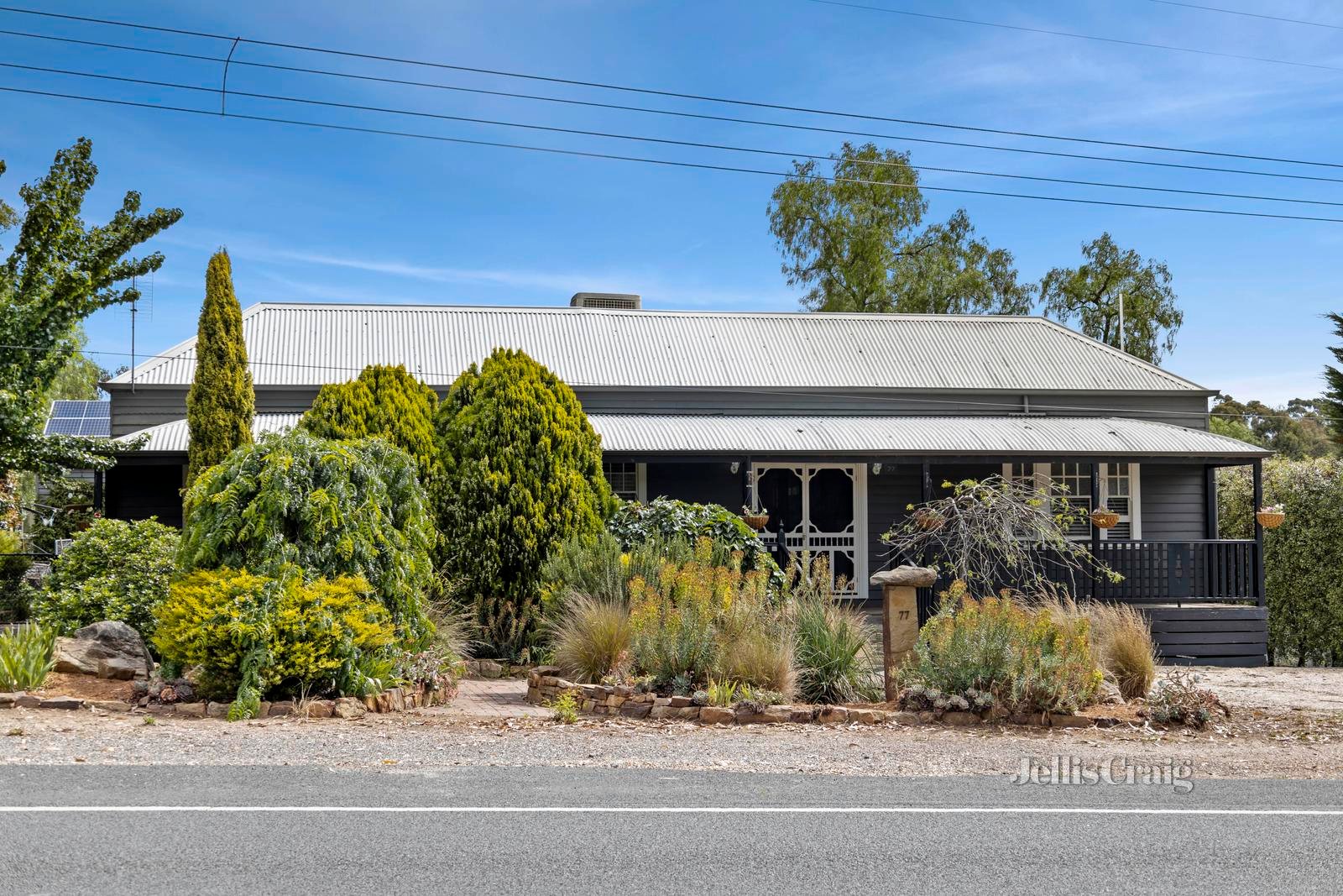 77 Main Road, Chewton image 1