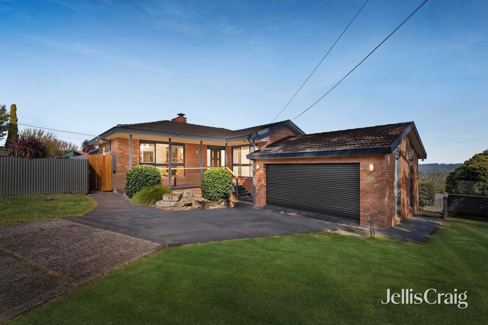 77 Meadowgate Drive, Chirnside&nbsp;Park image 1