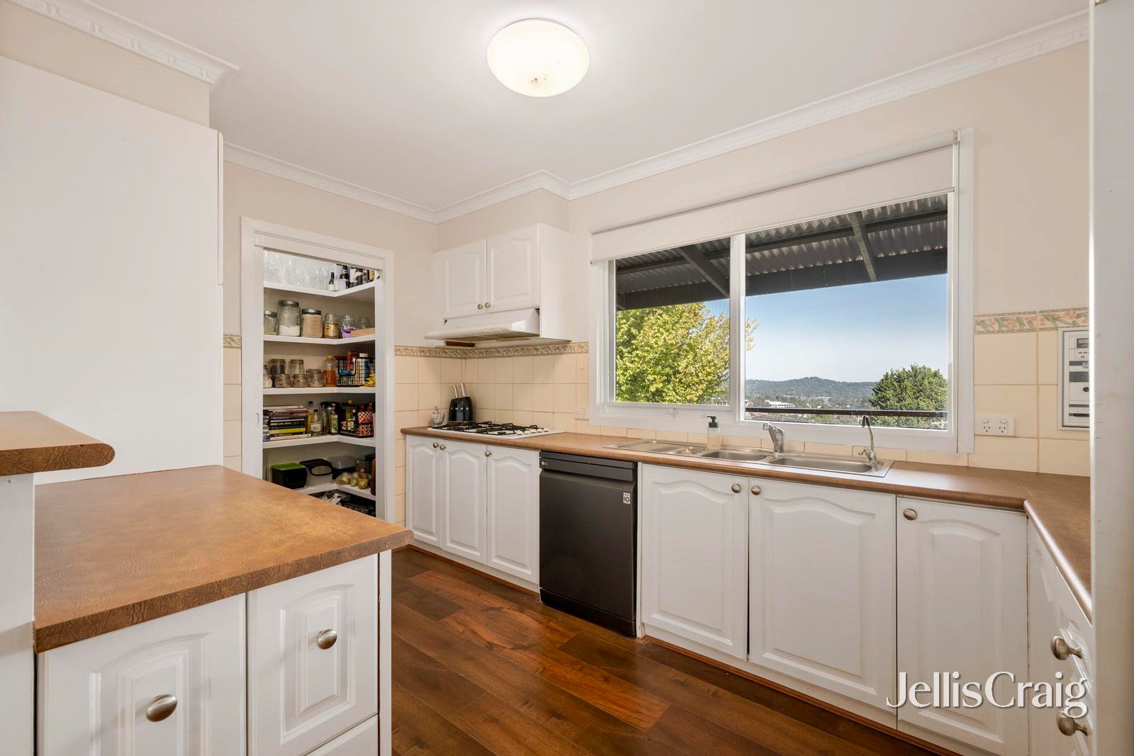 77 Meadowgate Drive, Chirnside&nbsp;Park image 9