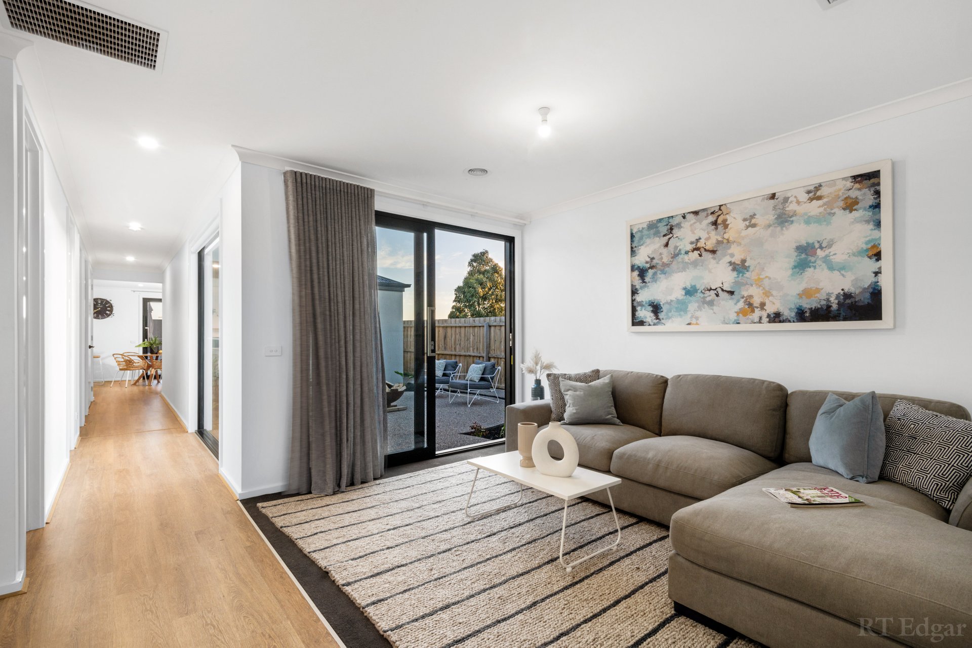 Property Gallery Thumbnail 7