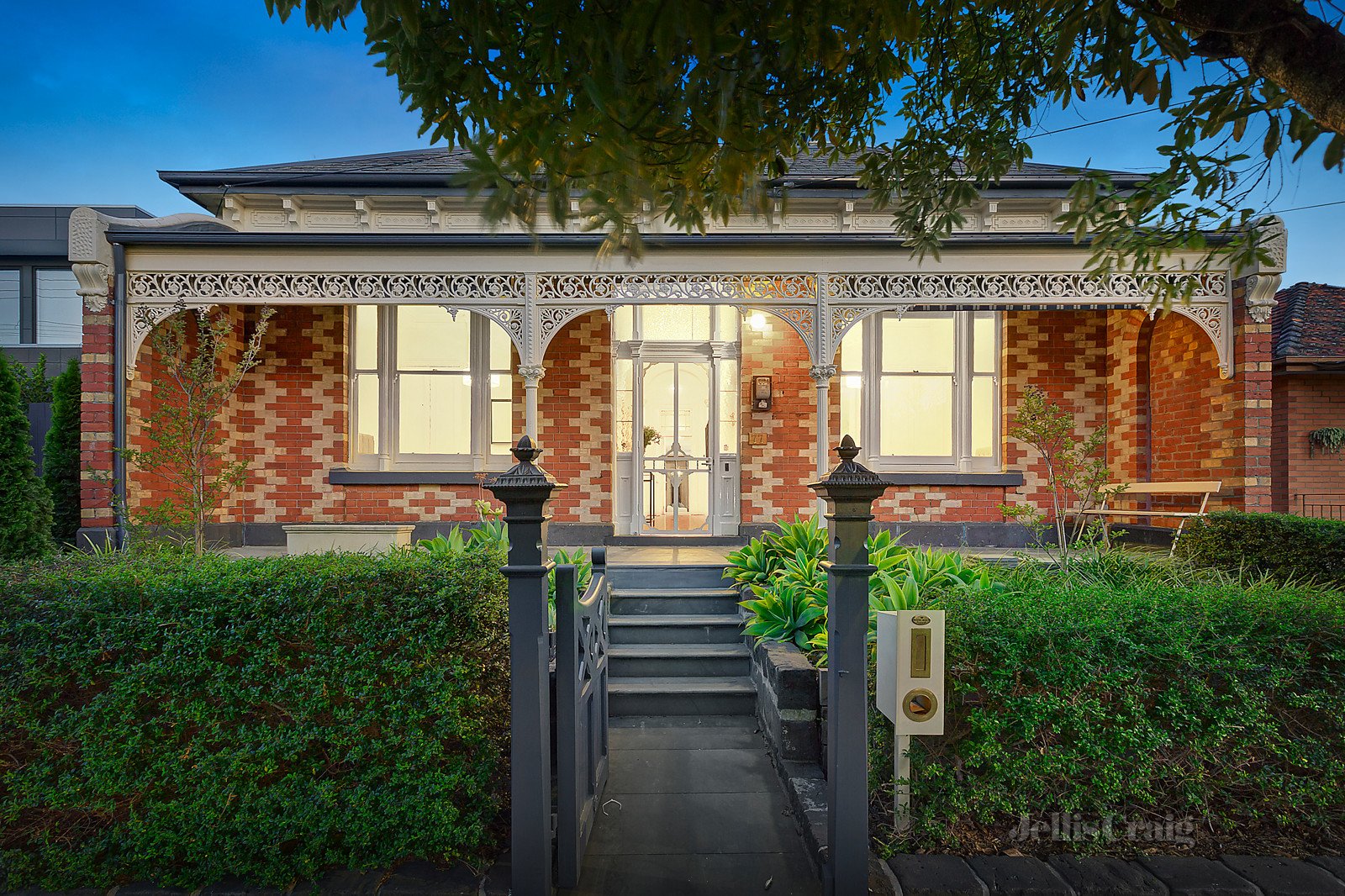 77 Rathmines Street, Fairfield image 1