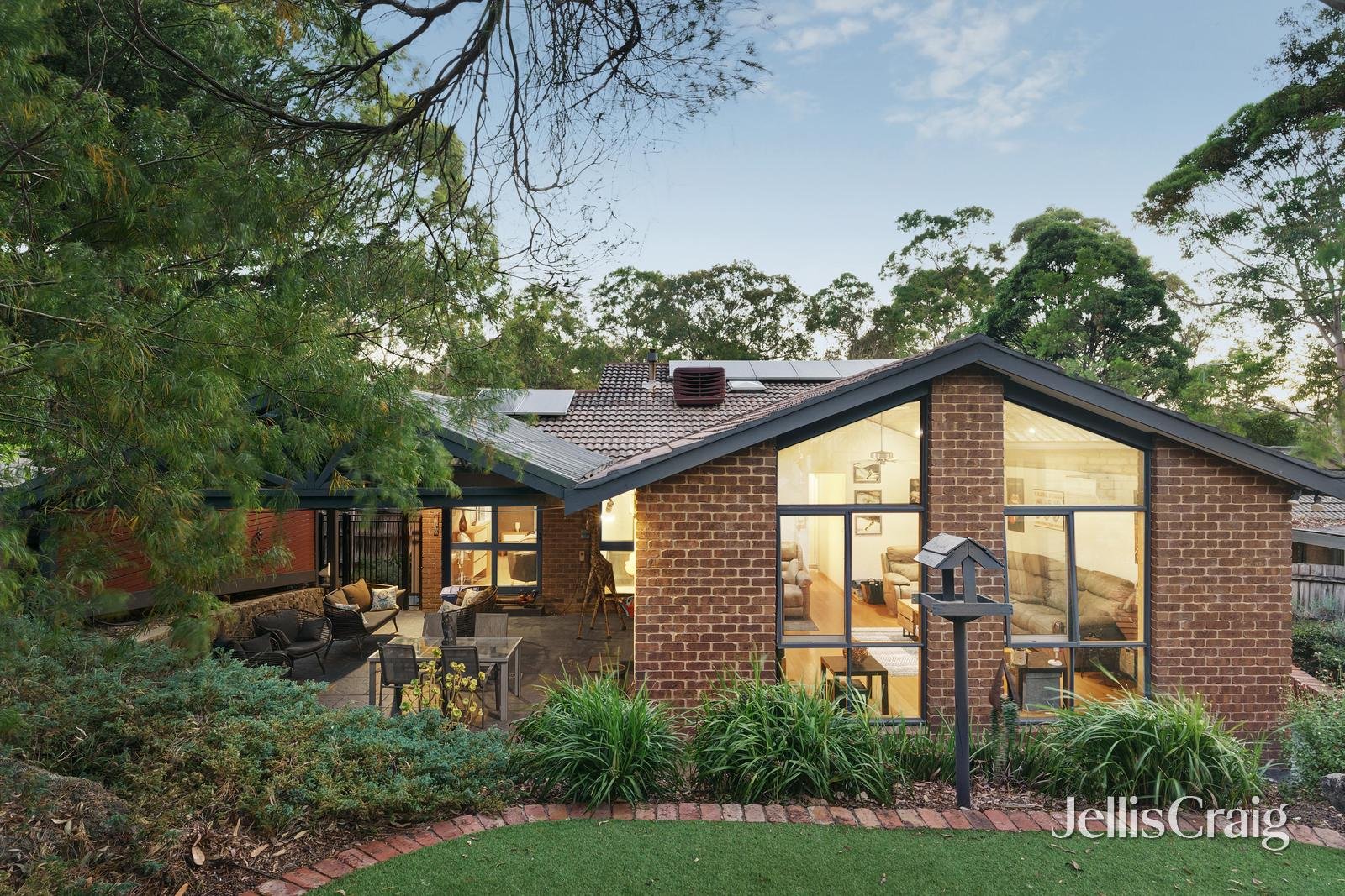 77 Sackville Street, Montmorency image 1