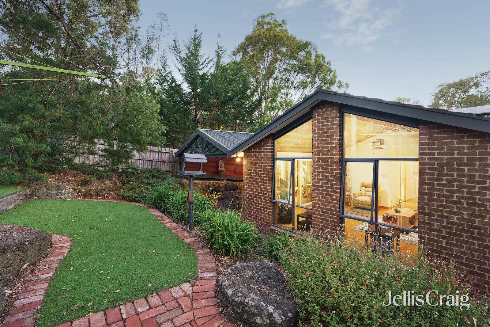 77 Sackville Street, Montmorency image 13