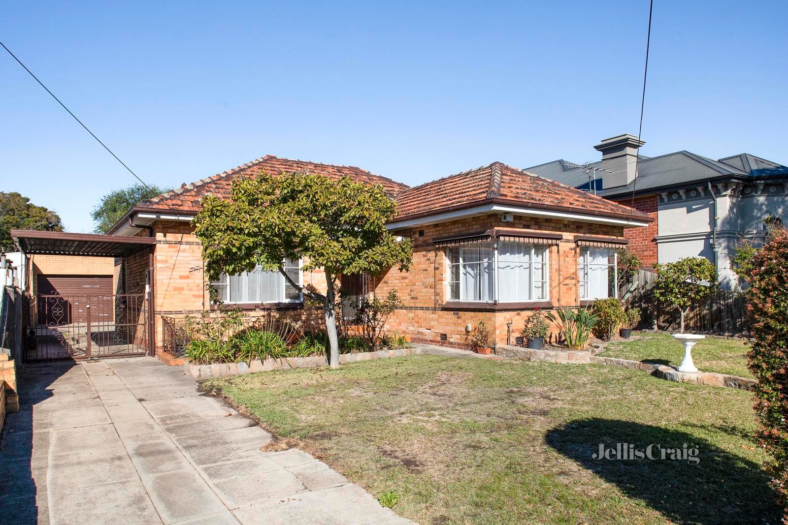 77 Shaftesbury Parade, Thornbury image 1