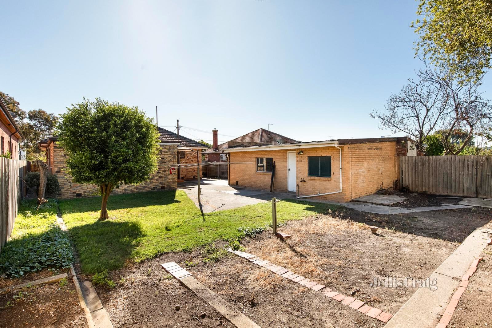 77 Shaftesbury Parade, Thornbury image 6