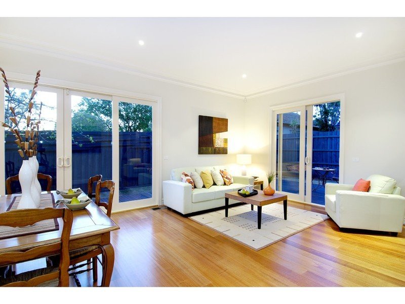 77 Sir Garnet Road, Surrey Hills image 3