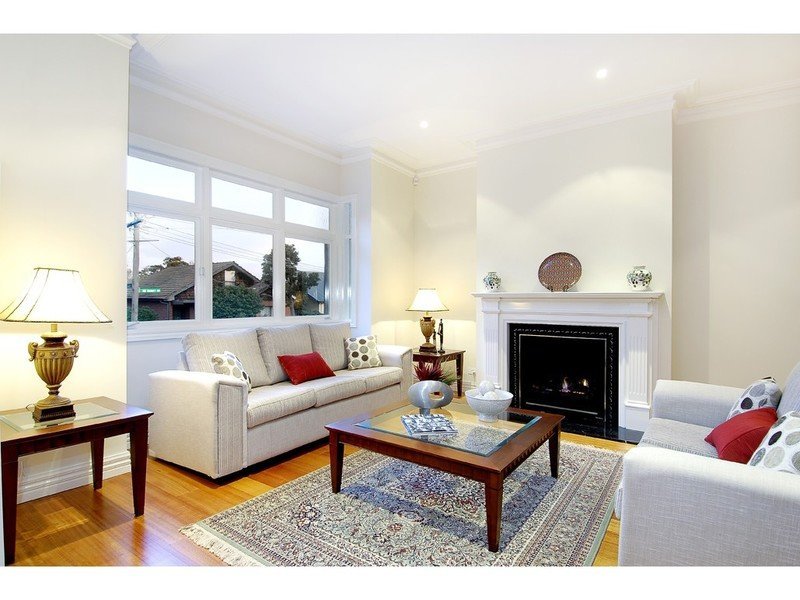 77 Sir Garnet Road, Surrey Hills image 5