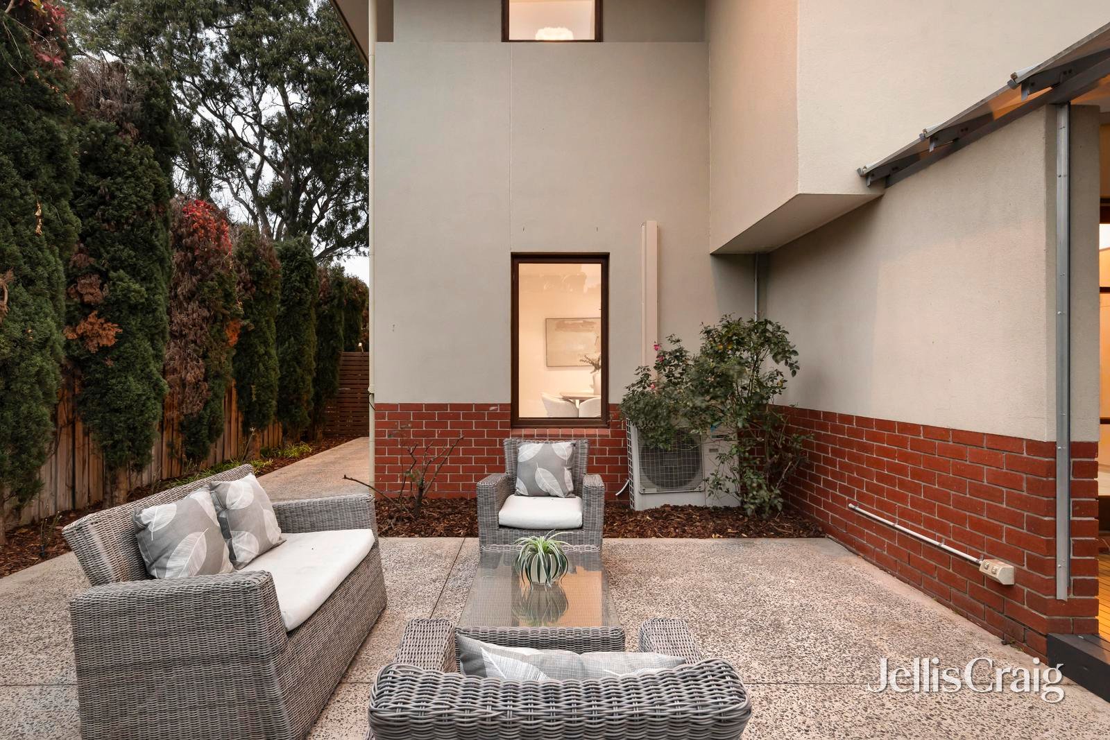 77 Springthorpe Boulevard, Macleod image 24