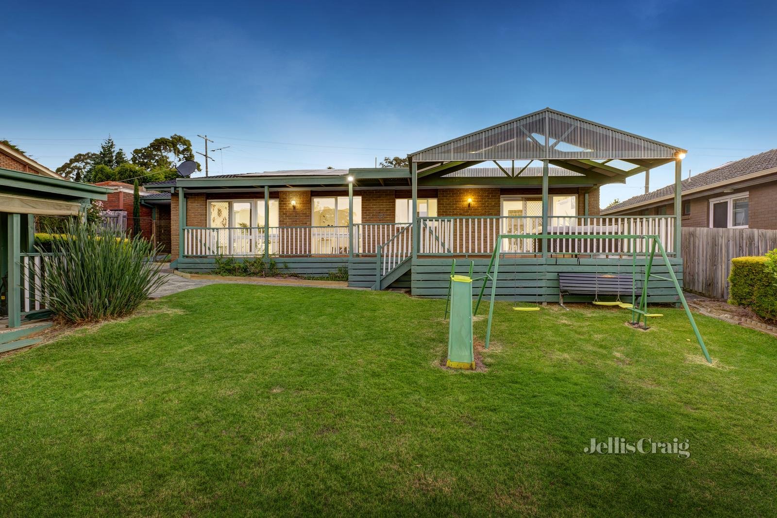 77 Tortice Drive, Ringwood North image 10