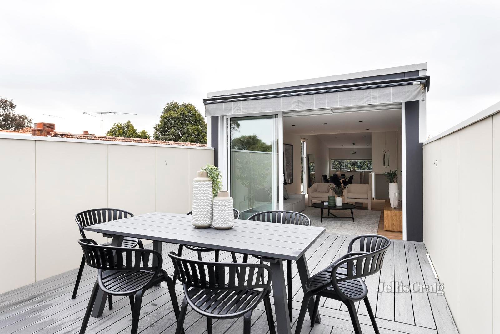 77 Victoria Road, Northcote image 6