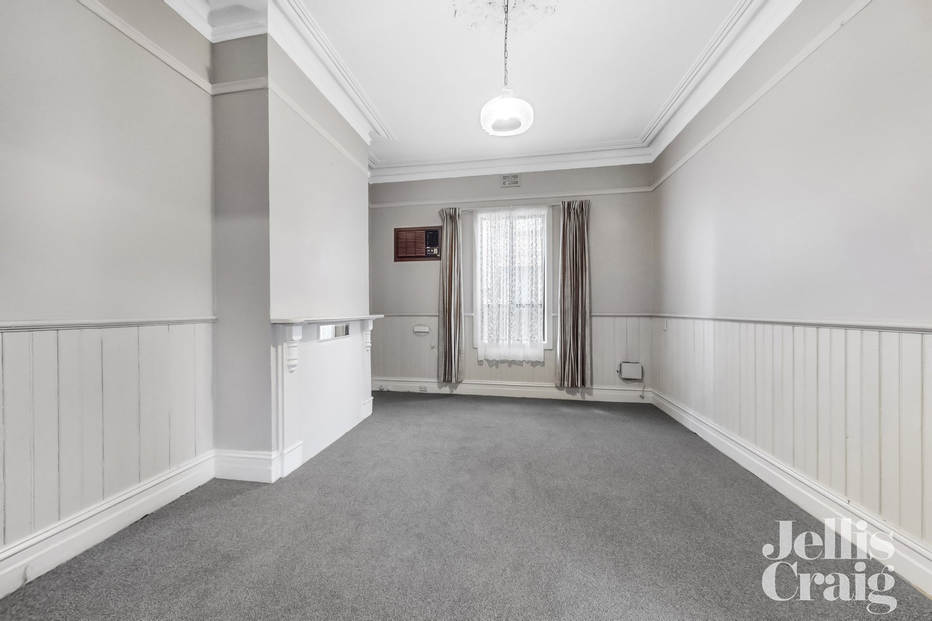 77 Walter Street, Seddon image 4