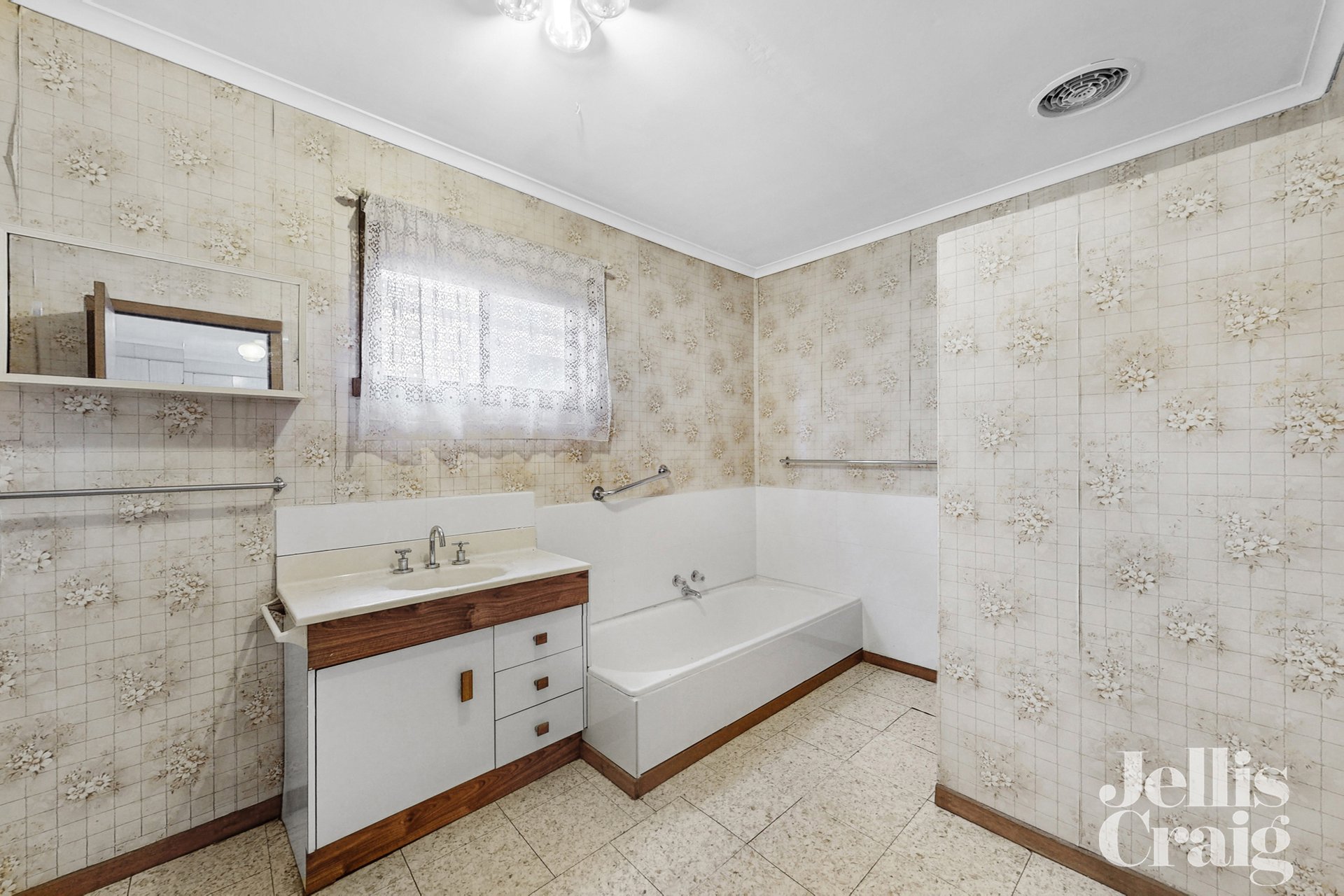 77 Walter Street, Seddon image 11