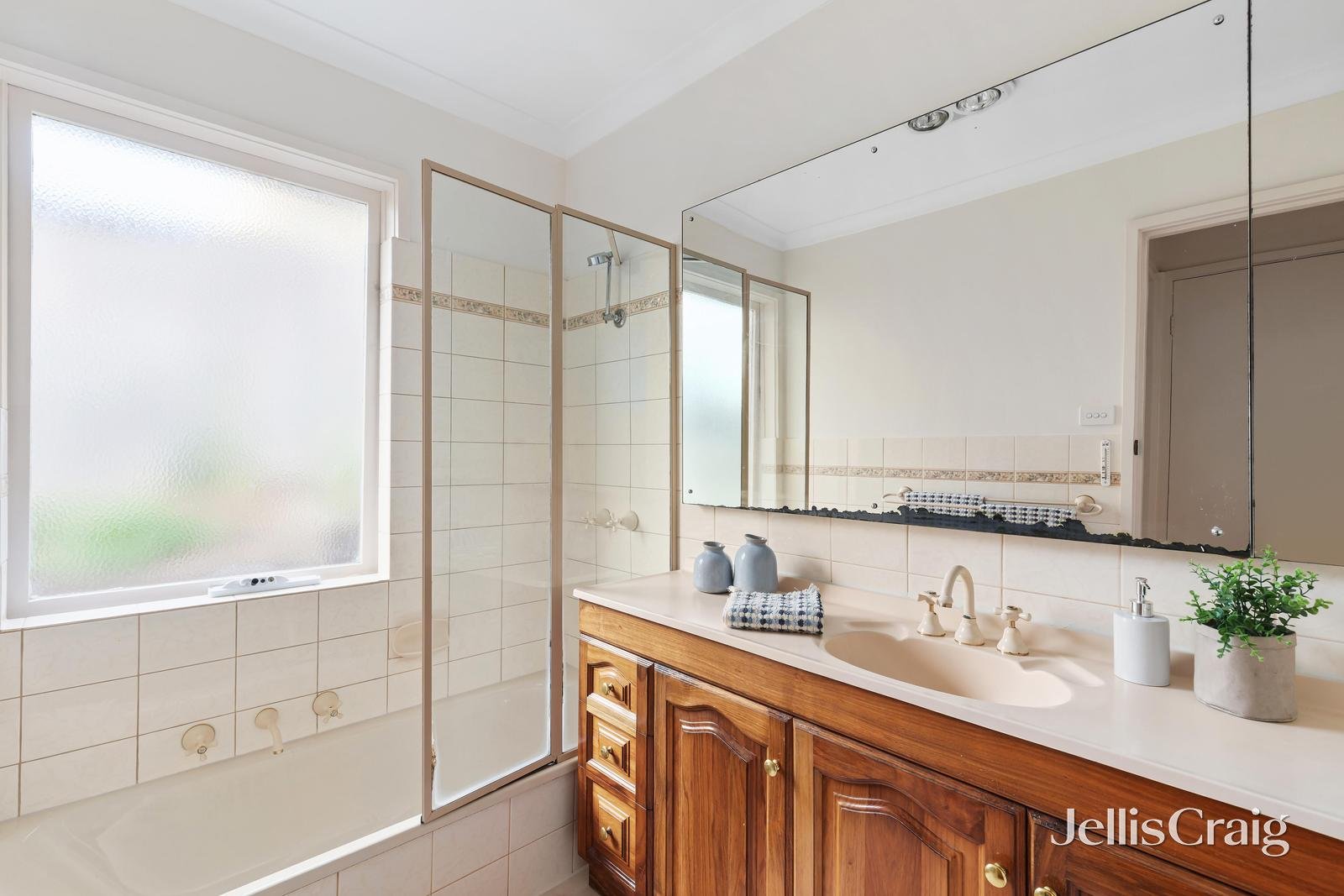 770 Heidelberg Kinglake Road, Hurstbridge image 10
