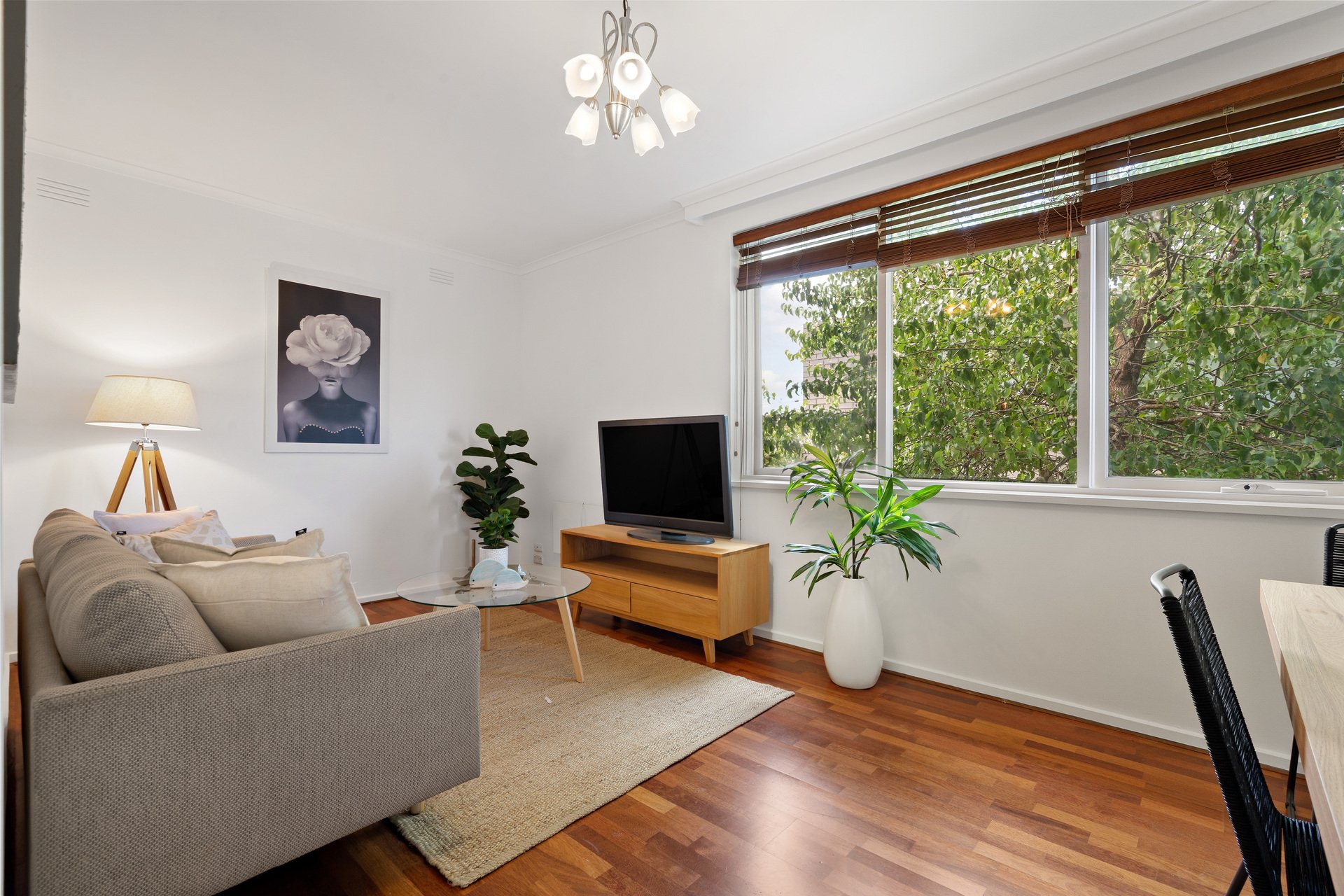 Property Gallery Thumbnail 2
