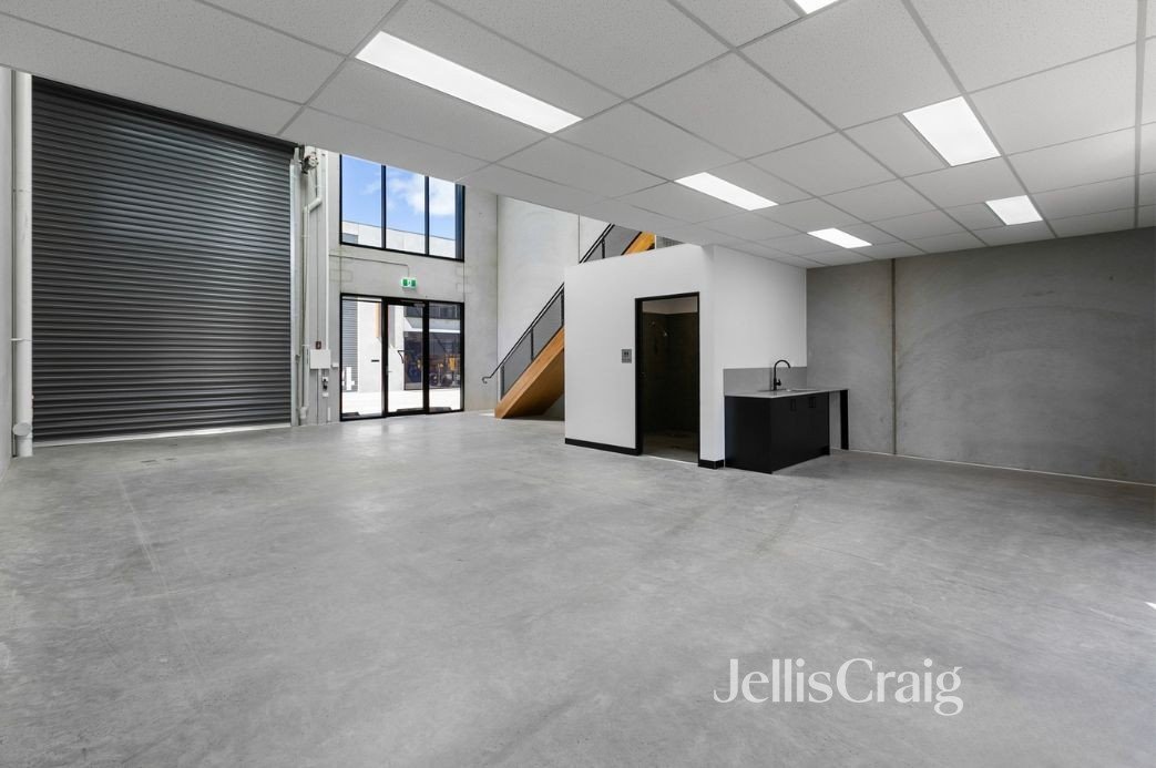 77/23 Chambers Road, Altona North image 2