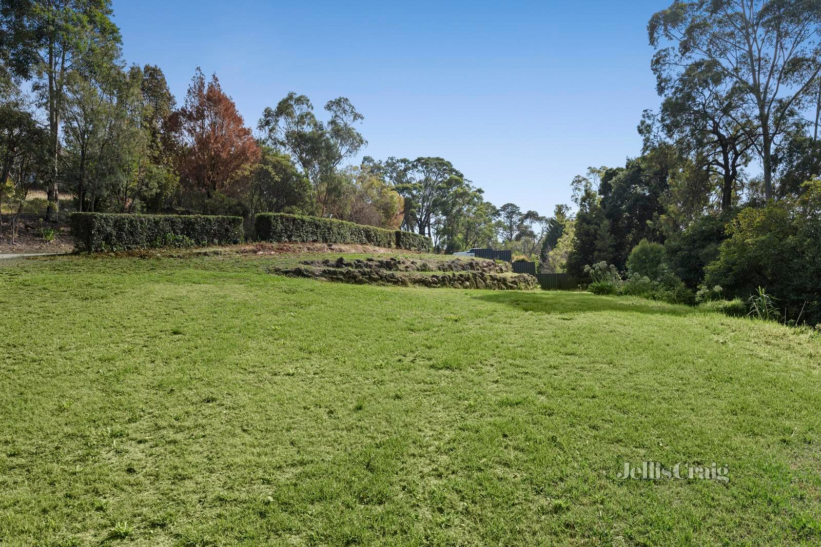 7/7/3 Claire Court, Montrose image 1