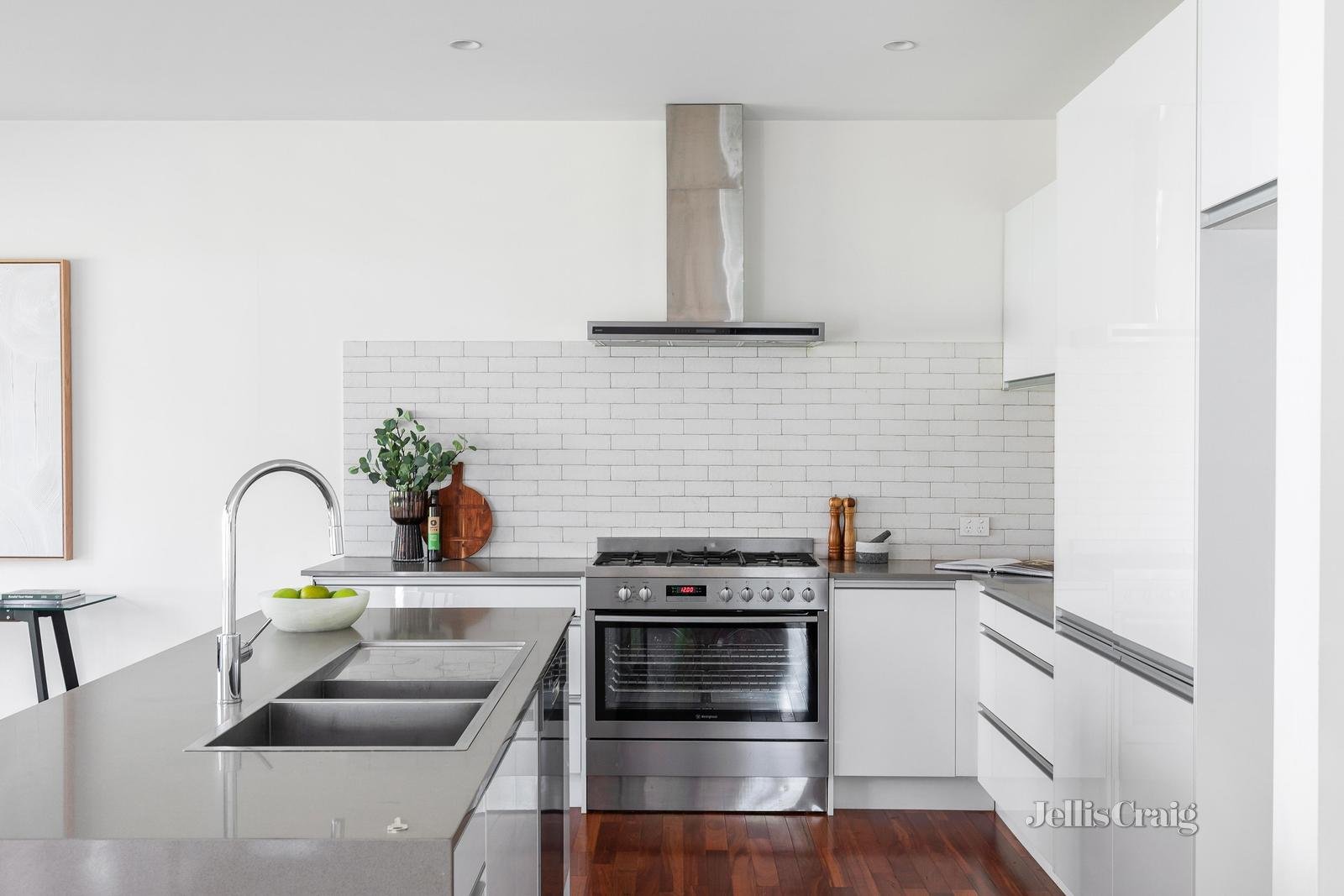 776 Heidelberg Kinglake Road, Hurstbridge image 8
