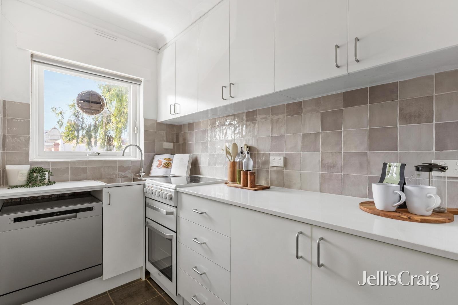 7/77 Harold Street, Hawthorn&nbsp;East image 2