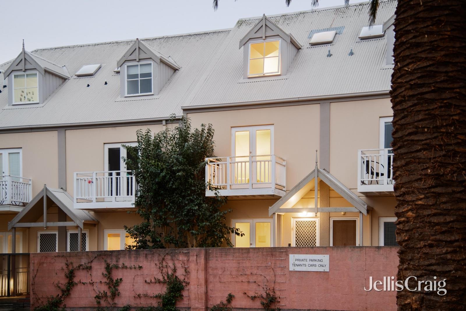 7/78 Auburn Road, Hawthorn image 1