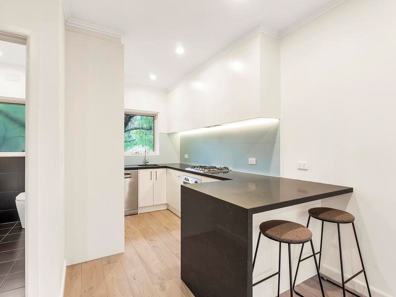 7/795 Burwood Road, Hawthorn East image 2