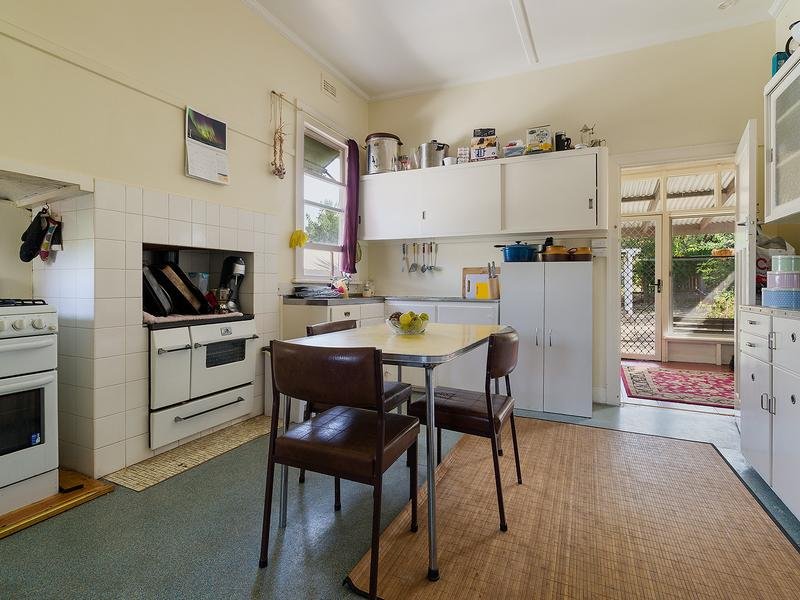 77A Forest Street, Castlemaine image 7