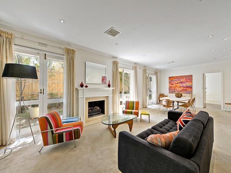 77A Kooyongkoot Road, Hawthorn image 4