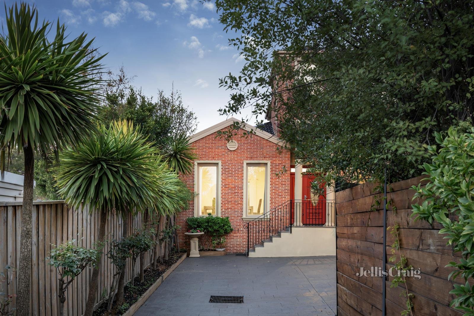77a Park Road, Glen Iris image 2