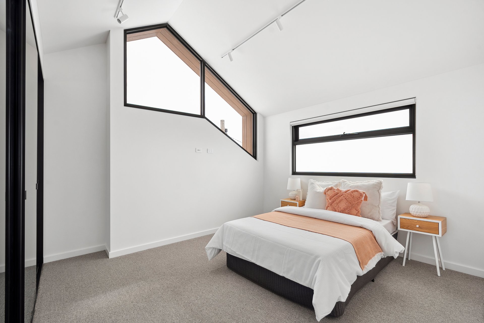 77A Saffron Street, Newtown image 7