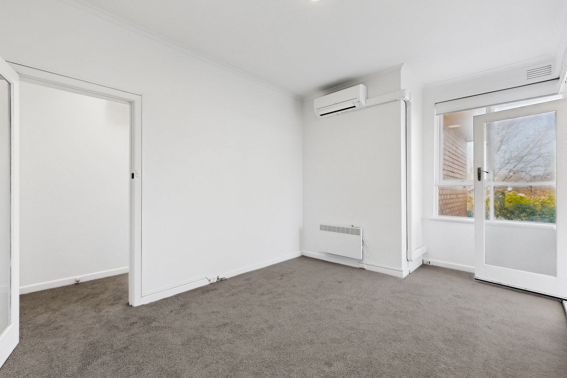 7/8 Austin Avenue, Elwood image 3