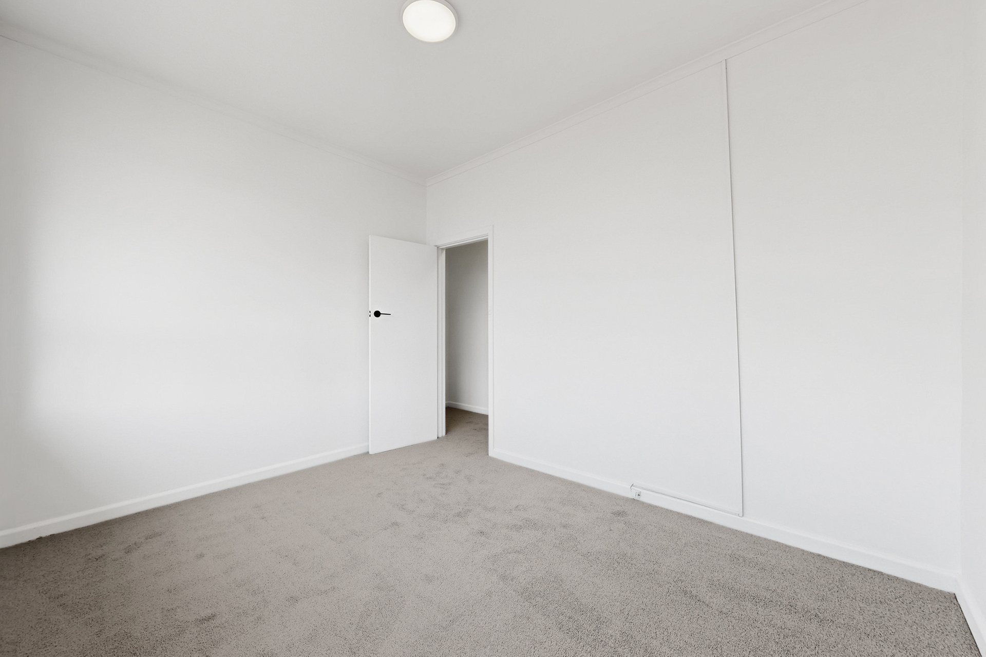 7/8 Austin Avenue, Elwood image 14