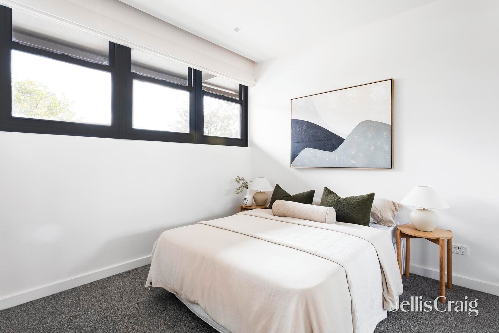 7/8 Barry Street, Brunswick image 9