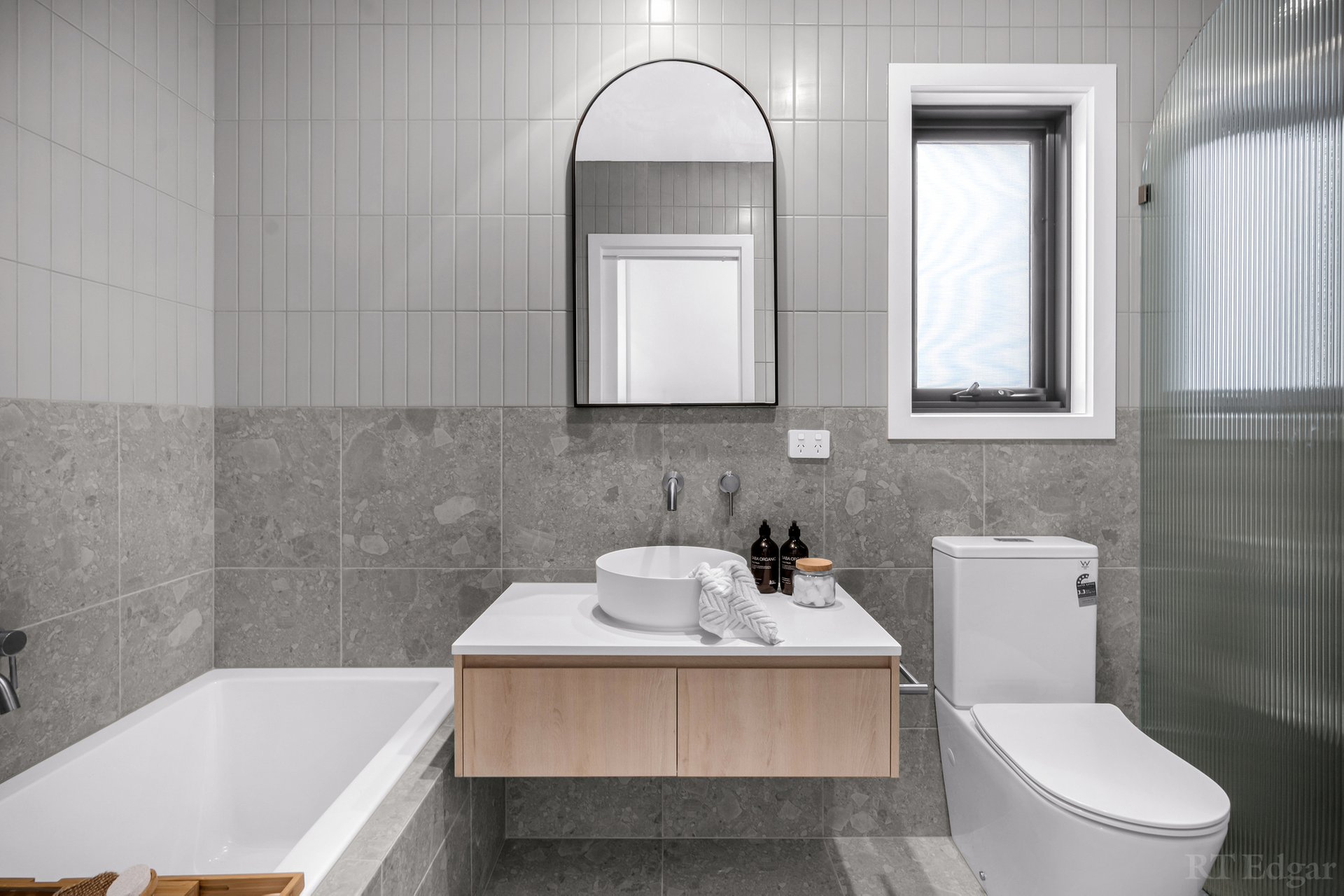 Property Gallery Thumbnail 13