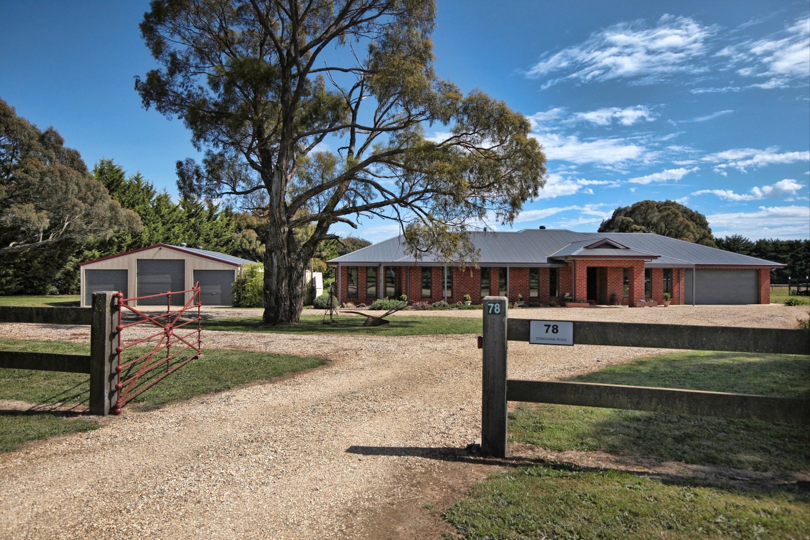 Property Gallery Thumbnail 26