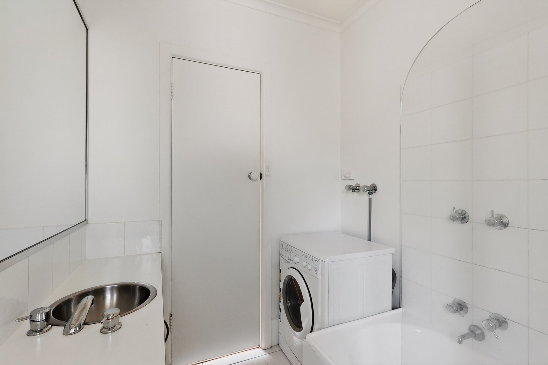 7/8 John Street, Elwood image 12