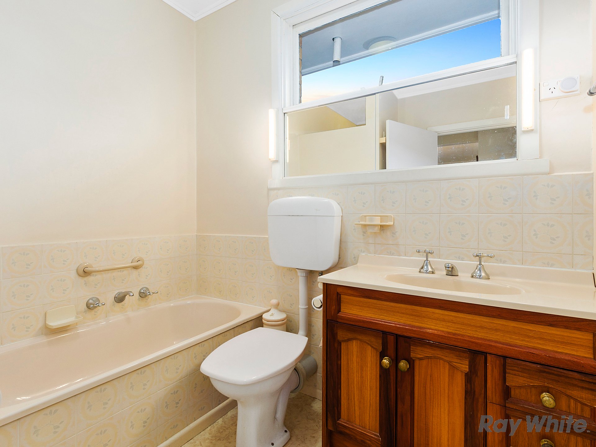 78 Katrina Street, Blackburn North image 8