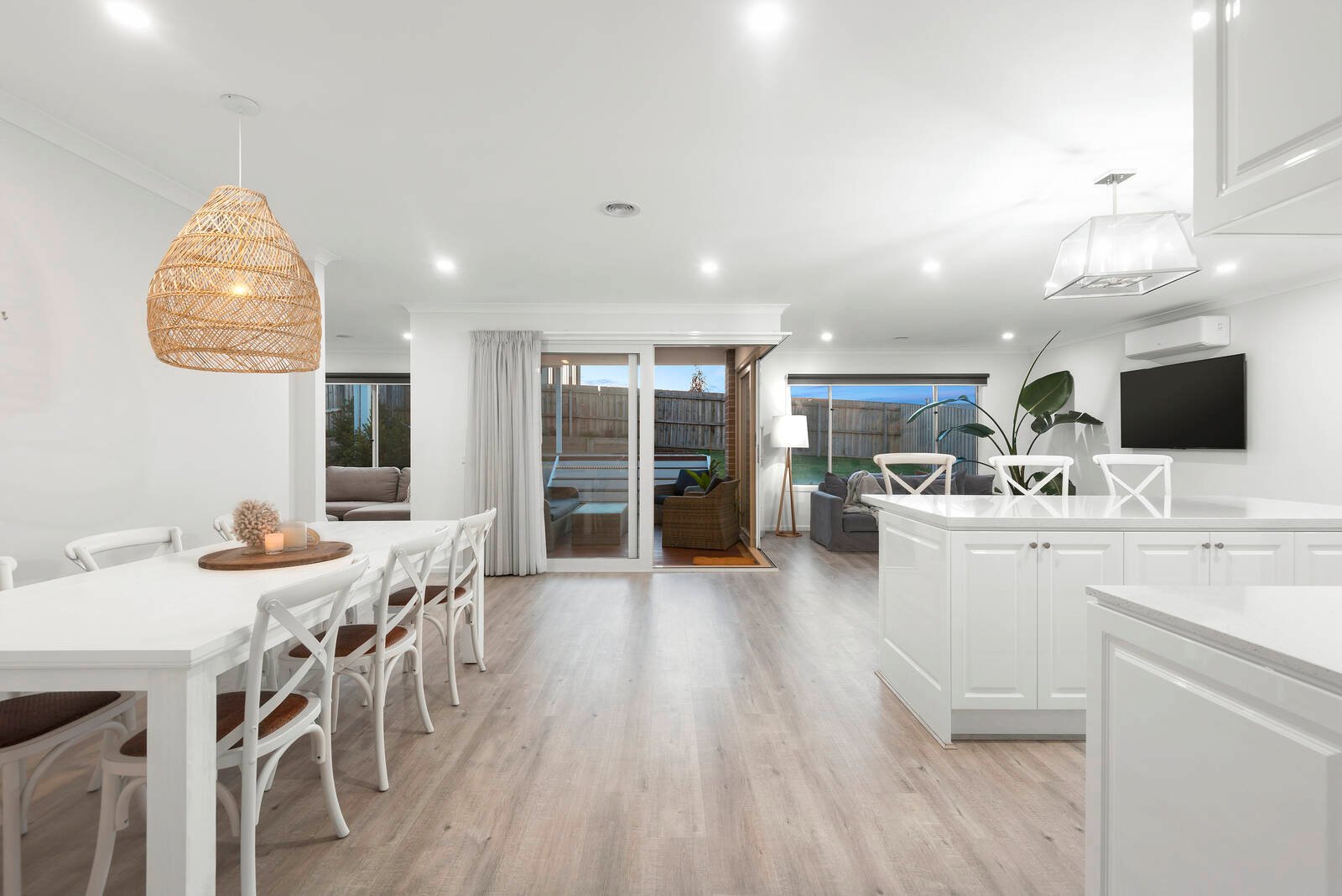 Property Gallery Thumbnail 6