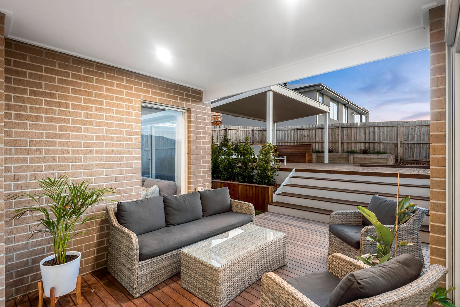 Property Gallery Thumbnail 9