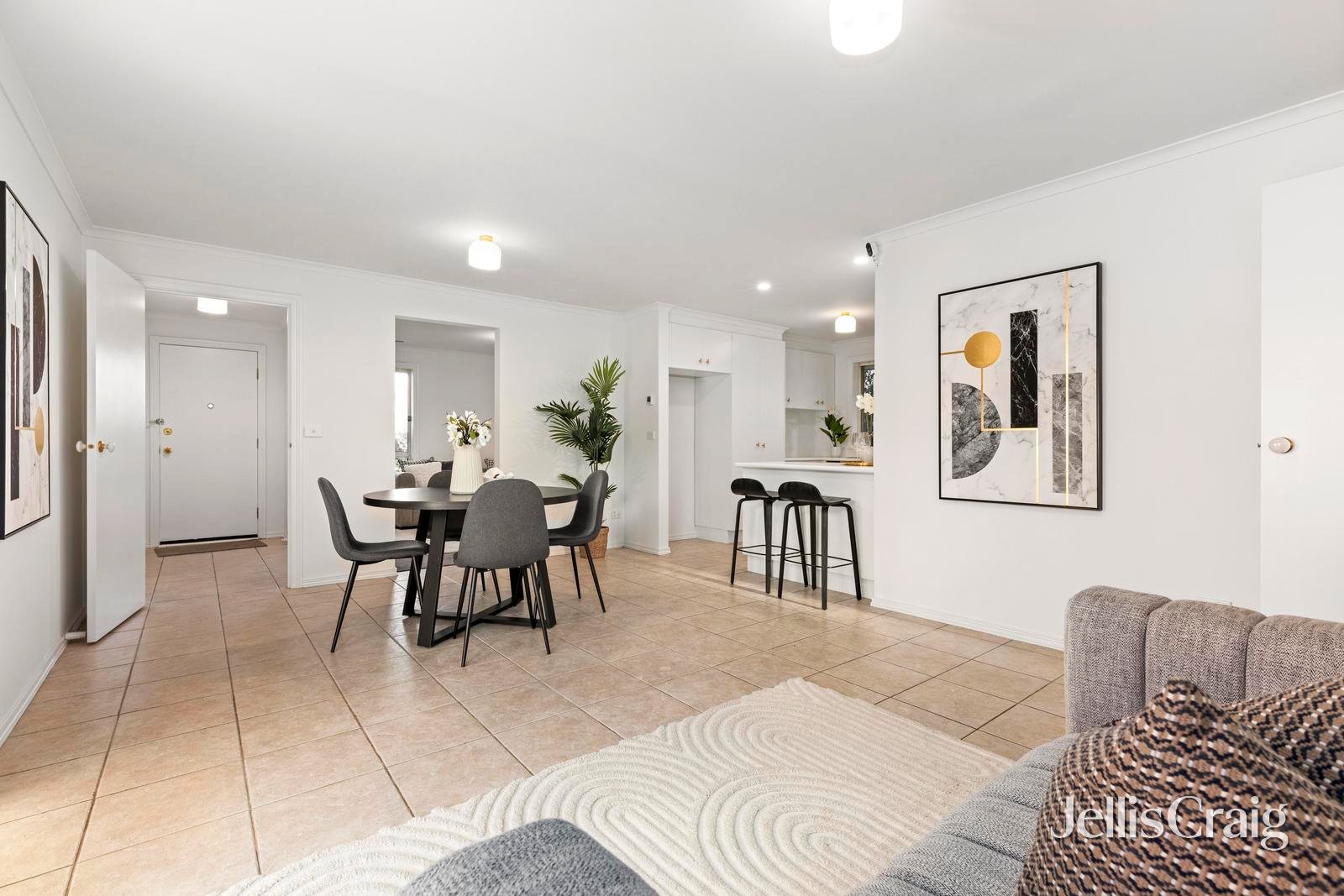 78 Larch Crescent, Mount&nbsp;Waverley image 4